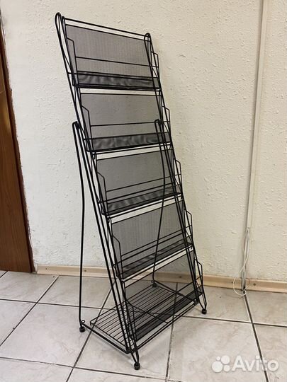 Стойка для журналов