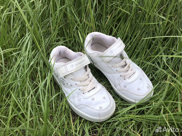 Кроссовки для девочки