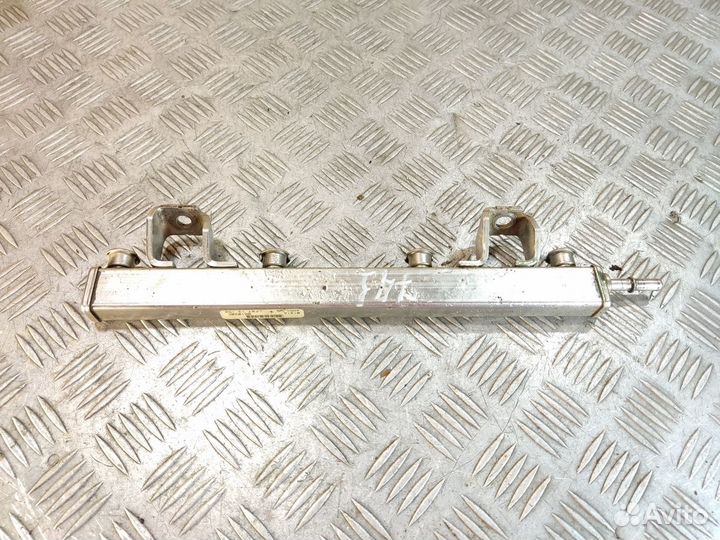 Рейка топливная рампа Ford Focus 2005-2008