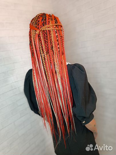 Косы с канекалоном