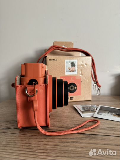 Полароид fujifilm instax square SQ 1