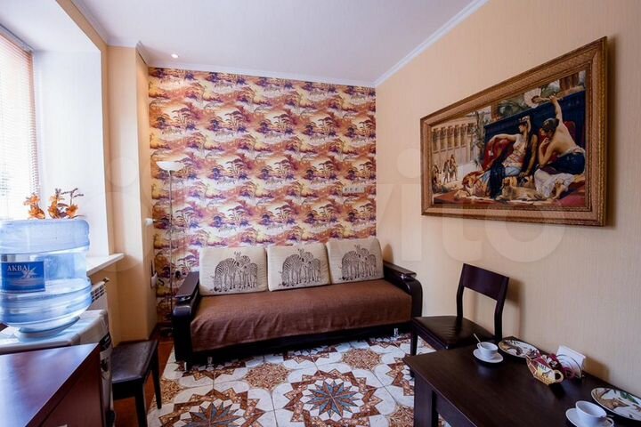 2-к. квартира, 40 м², 1/8 эт.