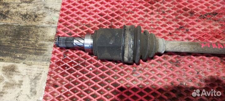 Привод задний правый Nissan X-Trail