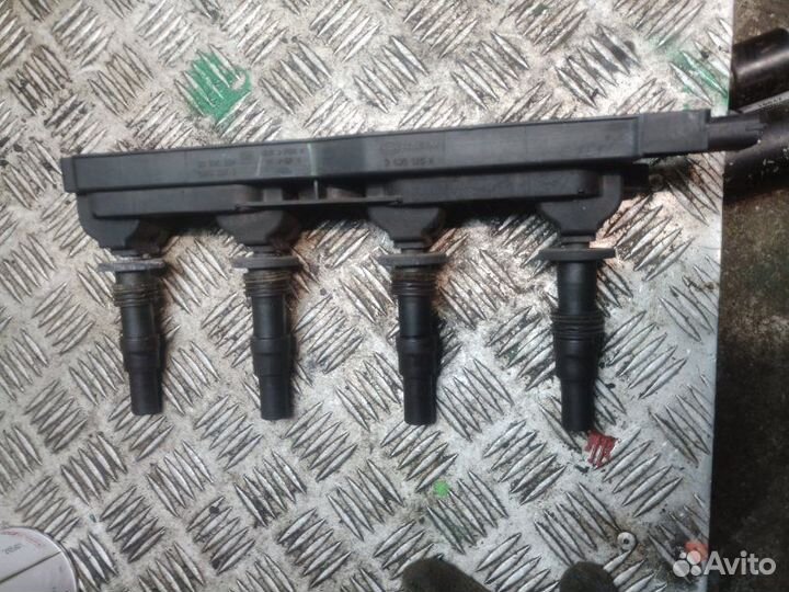 Катушка зажигания Opel Astra H Z18XE 2005