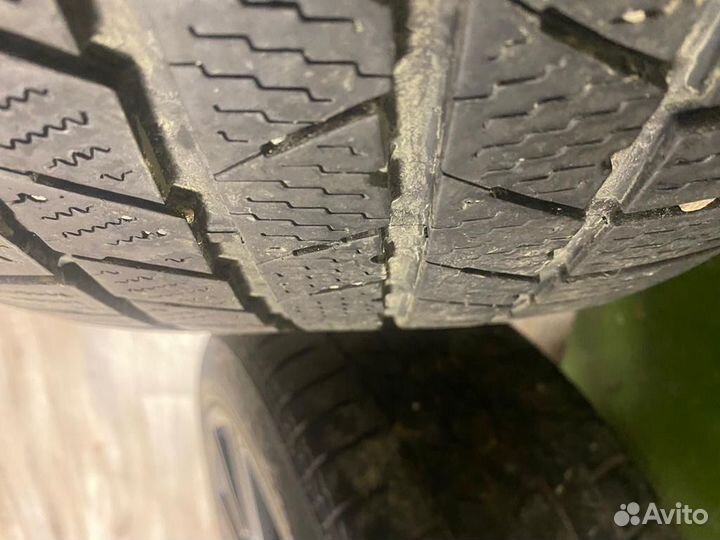 Continental ContiCrossContact Winter 275/45 R21 110V
