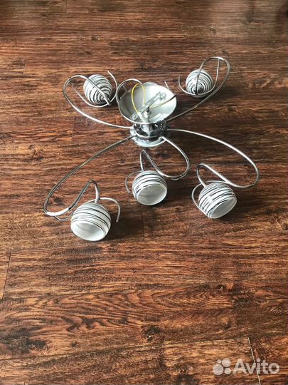 Люстра потолочная