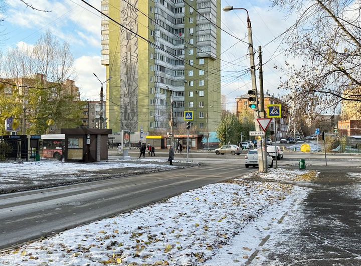 256.8 м², 1 эт, отд.вх, 1 линия, парковка, трафик