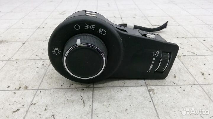 Переключатель света фар Jeep Cherokee