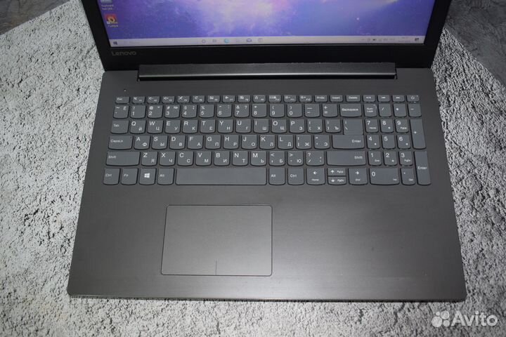 Ноутбук Lenovo на Core i5-8250U/ MX150/ 12 gb