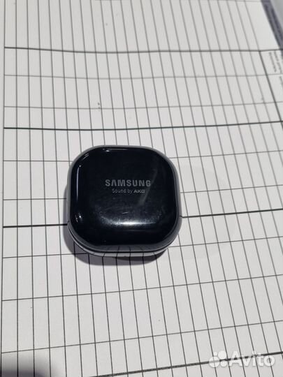 Samsung galaxy buds live