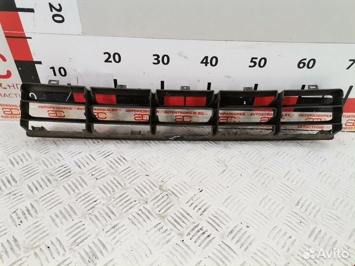 Решетка для Volkswagen Golf 4