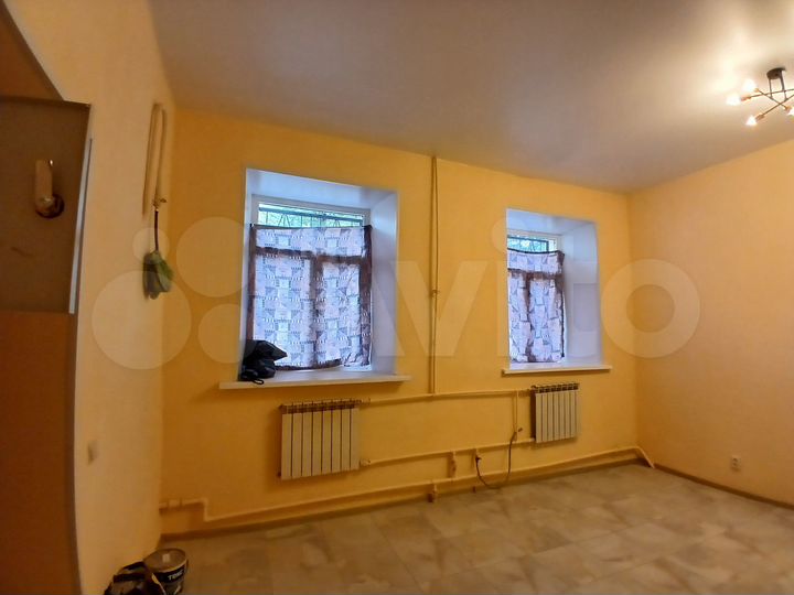 Аренда помещения у метро, 60 м² на трафике