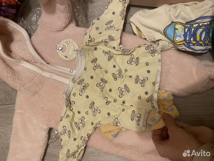 Одежда, блузка, игрушки бесплатно