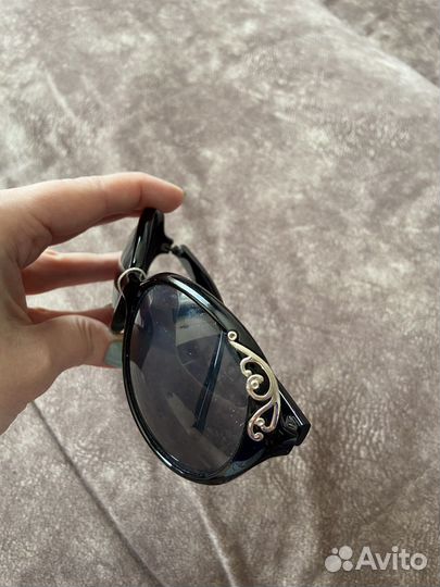 Солнцезащитные очки