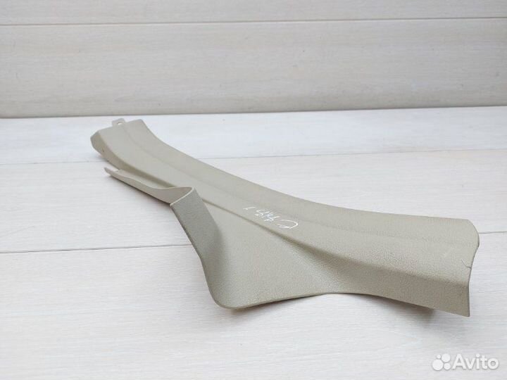 Накладка в салоне задняя левая Bmw 5 Series F10