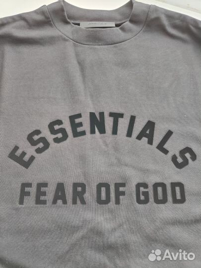 Футболка Fear of God Essentials