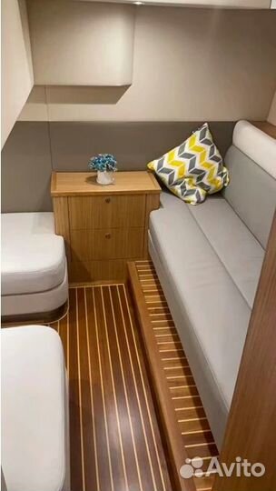 Моторная яхта Selene Artemis 39