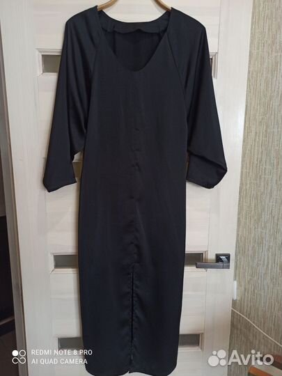 Атласное платье