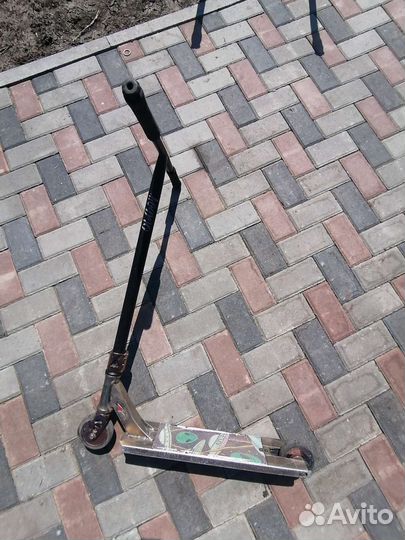 Трюковой самокат