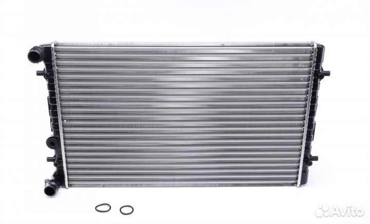 Радиатор охлаждения Skoda Octavia A4