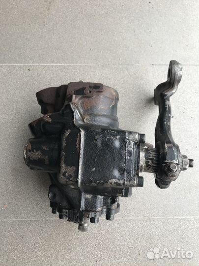 Продается рулевой редуктор от мерседес w 140