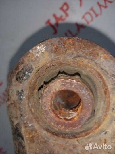 Рычаг подвески нижний задний Mitsubishi Outlander