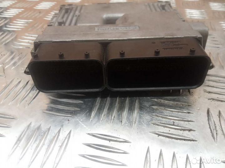 Блок управления двигателем Mercedes-Benz C-Class