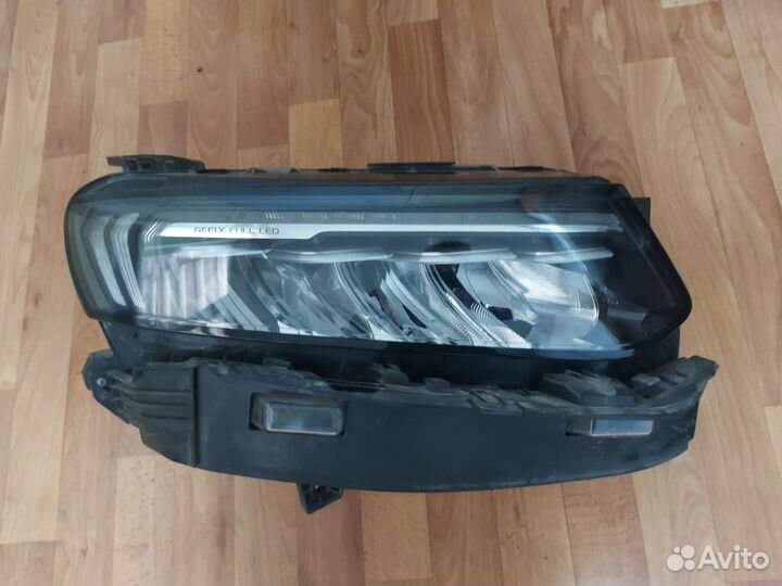 Фара правая Geely Tugella FY11