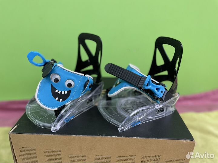 Детские сноубордические ботинки, крепления