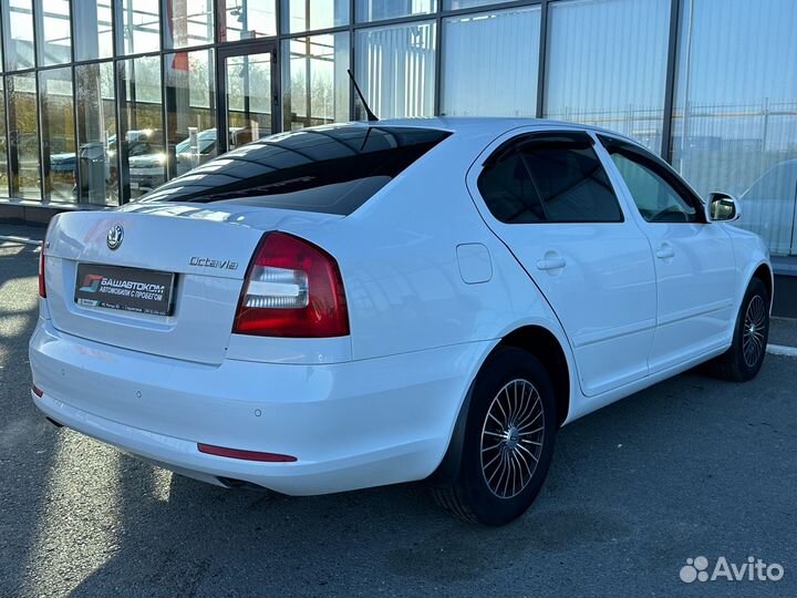 Skoda Octavia 1.6 МТ, 2012, 235 500 км