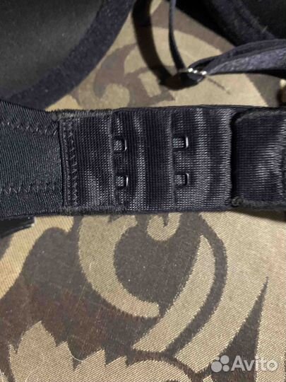 Бюстгалтер marks spencer 70D