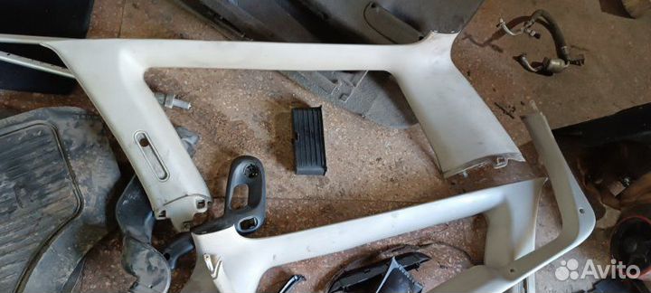 Пластик салона Opel Vectra универсал