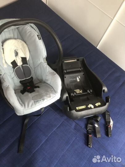 Maxi Cosi Mico с базой. Автолюлька 0+