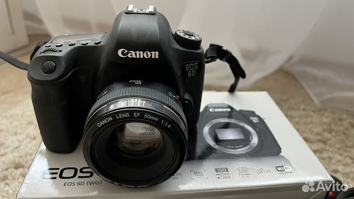 Зеркальный фотоаппарат canon