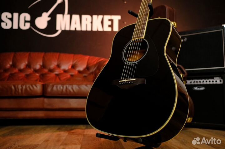 Акустическая Гитара Yamaha (Комплект)