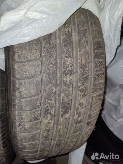 Triangle Sportex TSH11 215/55 R17 94Y