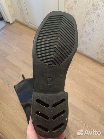 Болотные сапоги