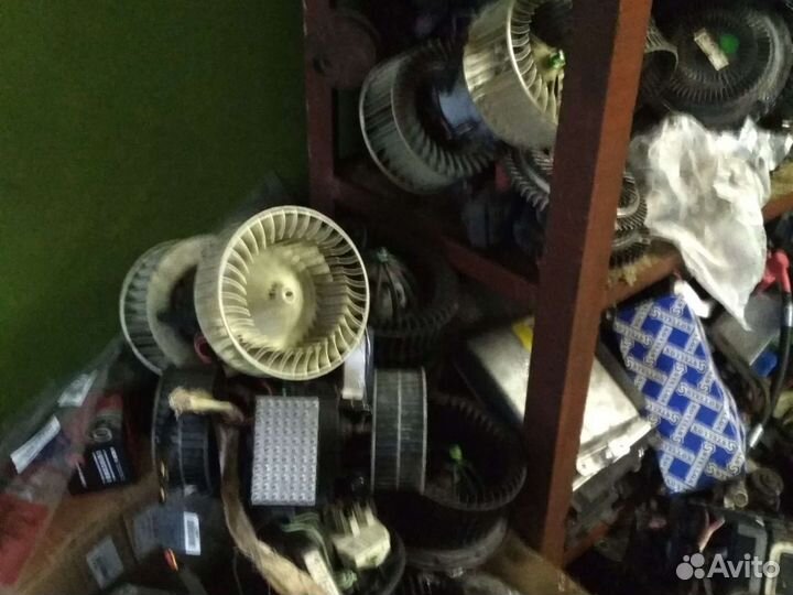 BMW мотор отопителя печки