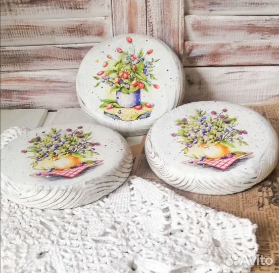 Подставка под чашки и стаканы