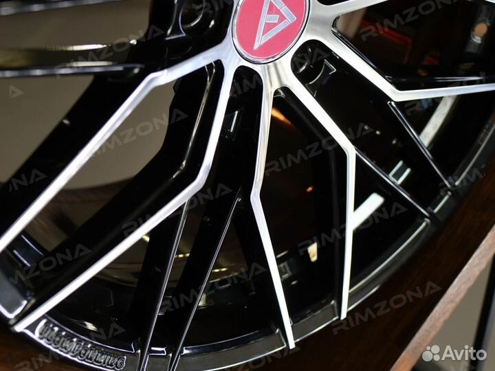 Литые диски R18 на Audi A3. Арт1477