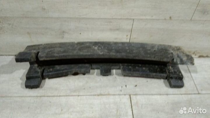 Абсорбер переднего бампера Skoda Rapid С 2012 По