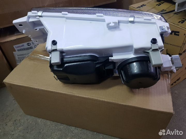 Фара новая на Skoda Octavia Tour 2000-2011