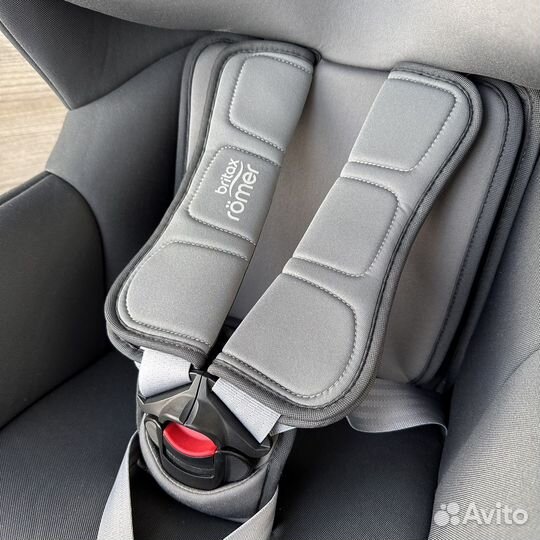 Детское автокресло britax romer trifix 2 isize