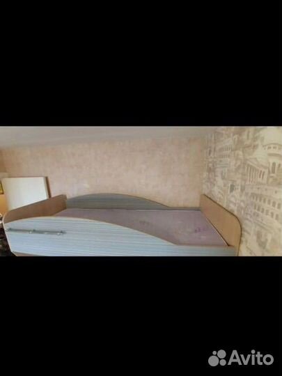 Детская кровать чердак с шкафом бу