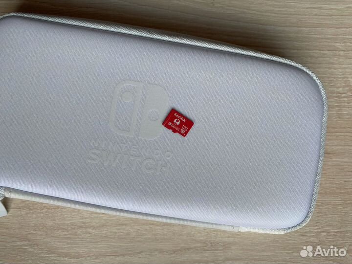 Nintendo Switch Lite Coral