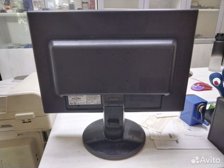 Мониторы LG flatron W1942SE