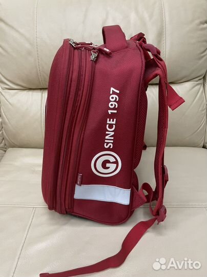 Рюкзак школьный