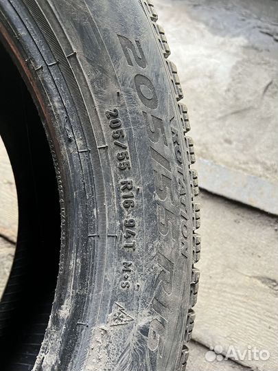 Pirelli Carrier 205/55 R16
