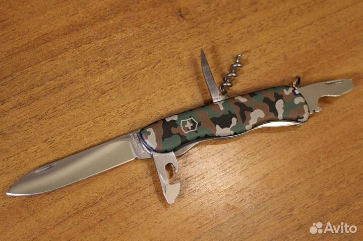 Victorinox Nomad Camouflage новый