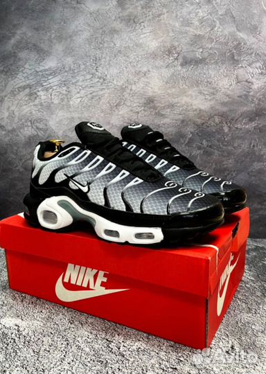 Кроссвоки Nike Air Max Tn Plus